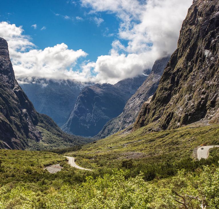 Drive to Milford Sound Cleddau Valley, Fiordland - Südinsel von Neuseeland