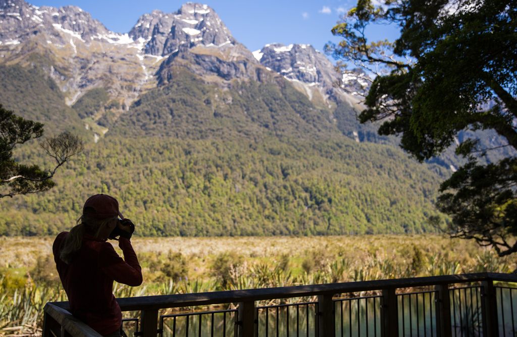 Mirror Lakes Taking photos of the Mirror Lake