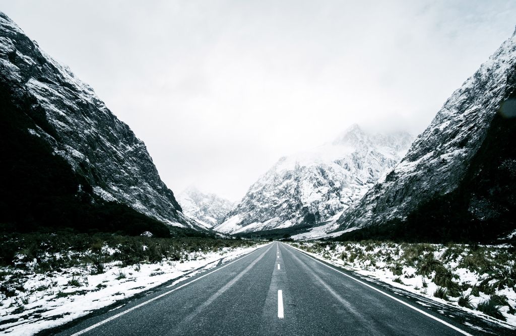 Visiting Milford Sound in Winter Beautiful scene of Milford road