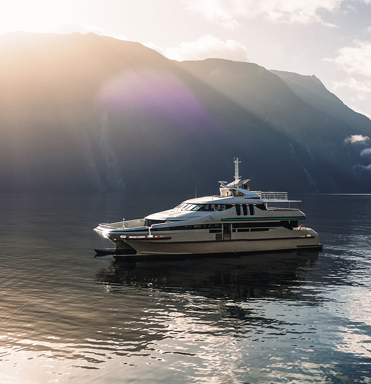 Cruises Milford Sound Day Tours & Cruises